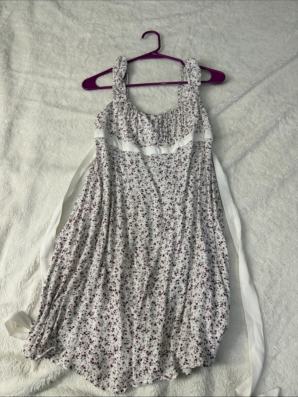 Women’s Floral Cotton Sleep Dress - White with Burgundy Floral